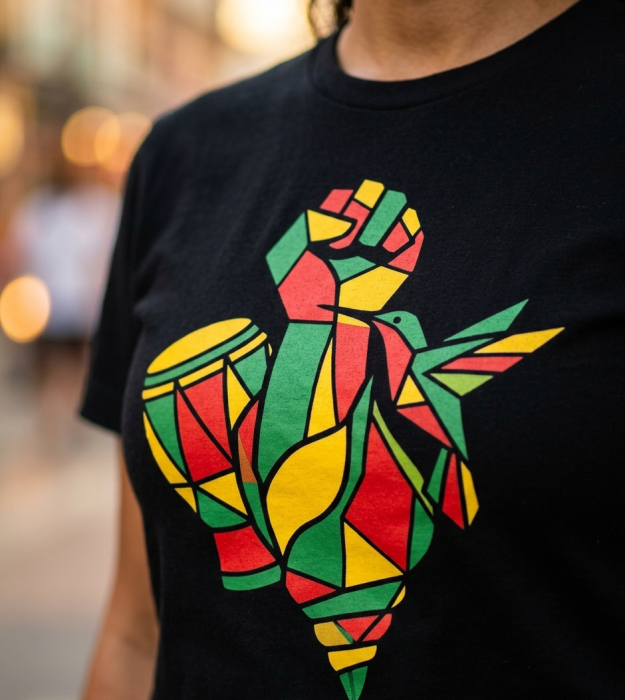 T-shirt Lyannaj